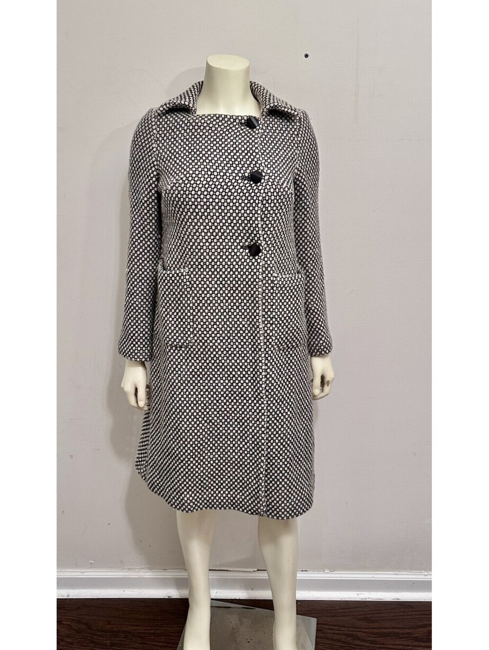 Vintage JOCOMOMOLA White Black Women's Lined Wool Blend Coat